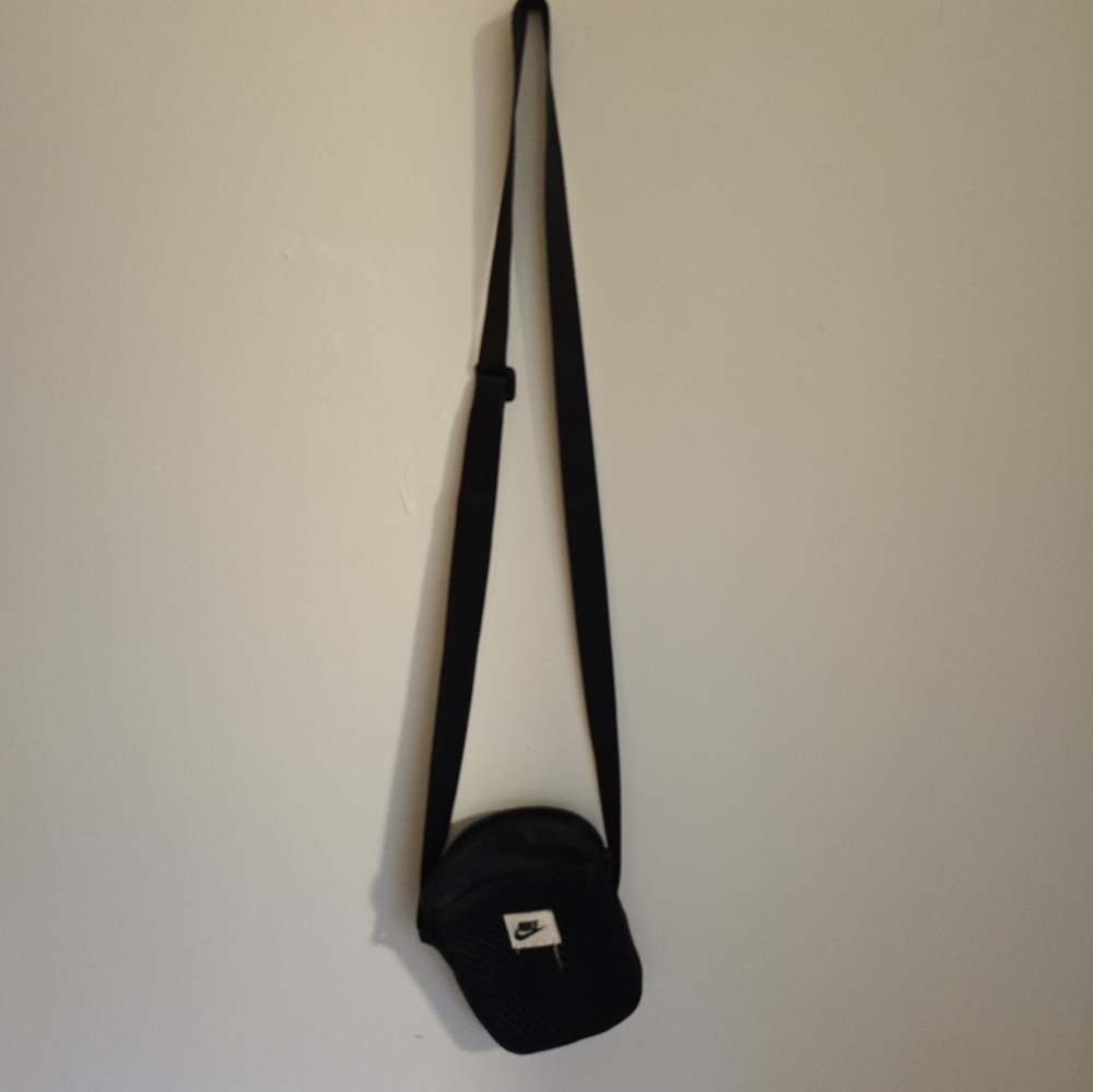 Nike crossbody bag